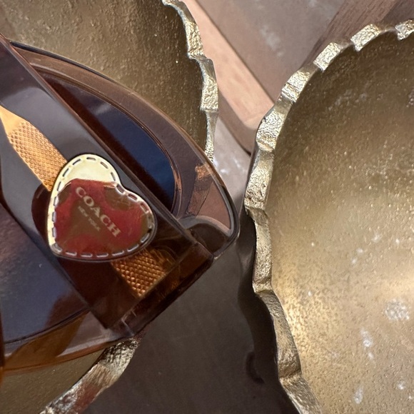 Coach heart symbol Brown Sunglasses women’s - Picture 3 of 10